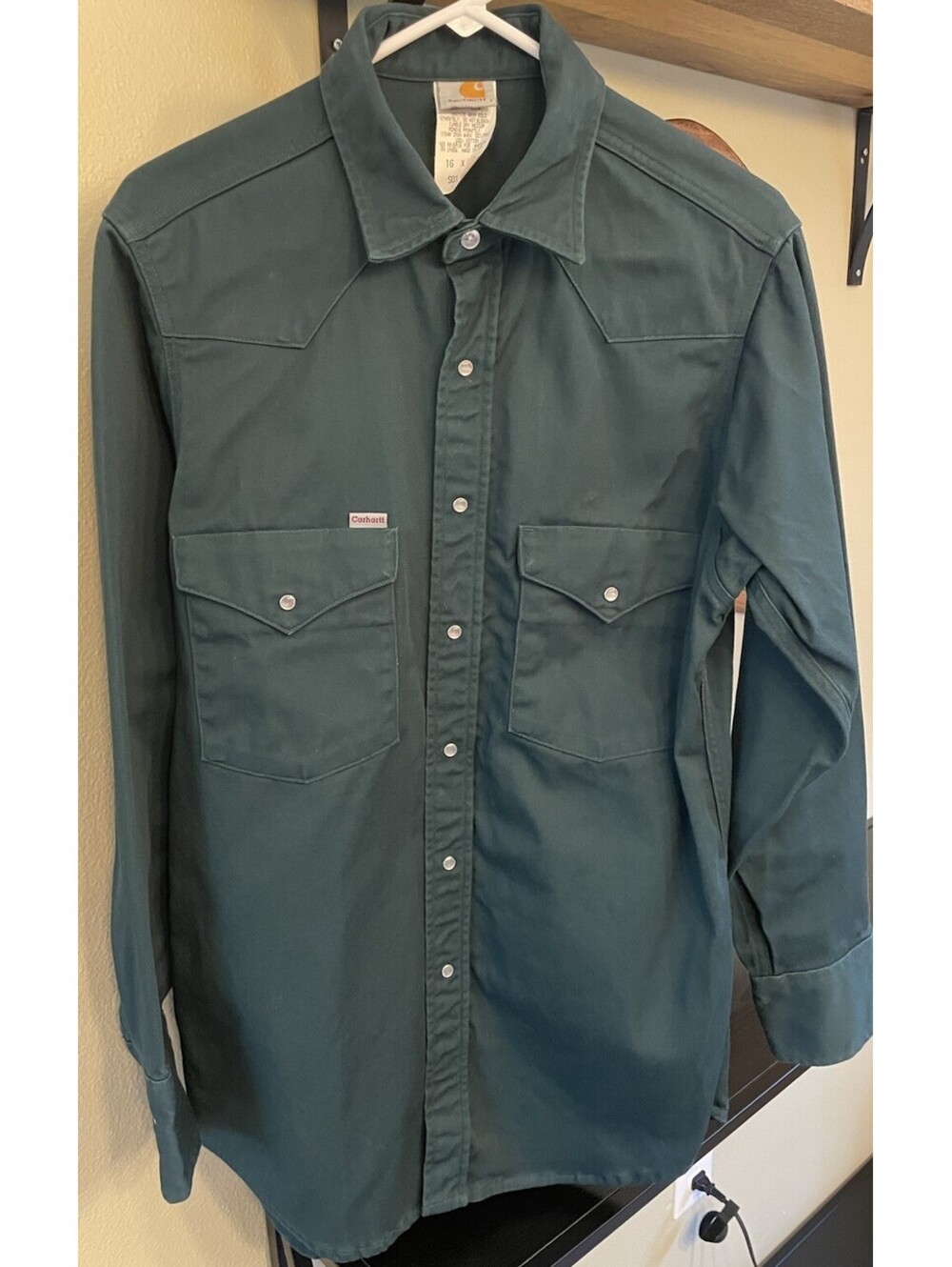 Vintage Men’s Pearl Snap Carhartt Button Down Shirt Dark Green 16x33
